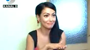 Andreea Mantea a mers la ghicitoare! Ai trei barbati in viata ta! Pe unul l-ai calcat in picioare, iar ceilalti doi trag de tine!