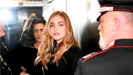 Scandalul Pandorogate: Decăderea lui „Kim Kardashian a Italiei” și cozonacul care a distrus un imperiu de 82 de milioane de dolari