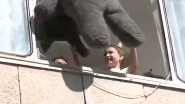 Gestul emoționant făcut de polițiști pentru un băiețel de 7 ani din Suceava. A fost ziua lui și... VIDEO