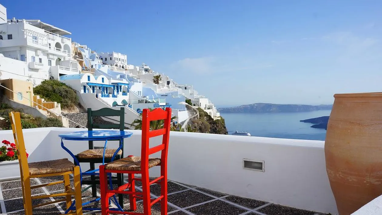 Ce i s-a întâmplat unei românce în Grecia „Asta cu seriozitatea şi amabilitatea grecilor e doar un mit”