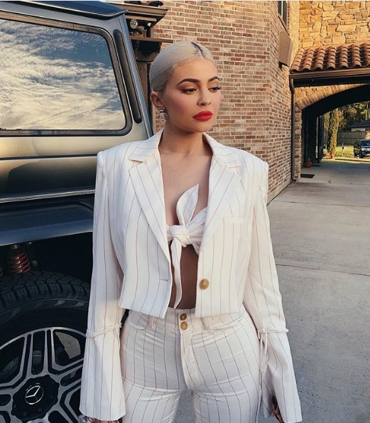 Două dintre surorile Kardashian, pe podium în topul celor mai puternici influenceri din modă în 2018! Unde s-a clasat Meghan Markle