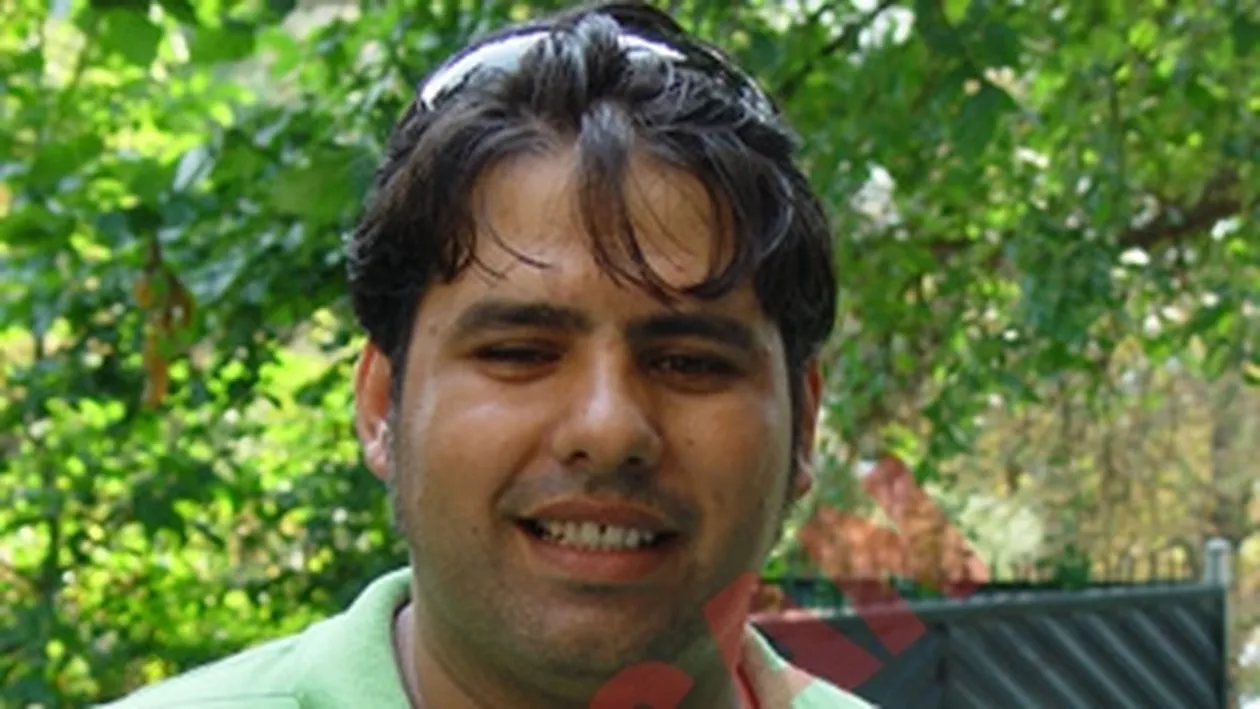 Costel Busuioc: Tata m-a lovit cu bocancii in stomac, dadea pe unde apuca!