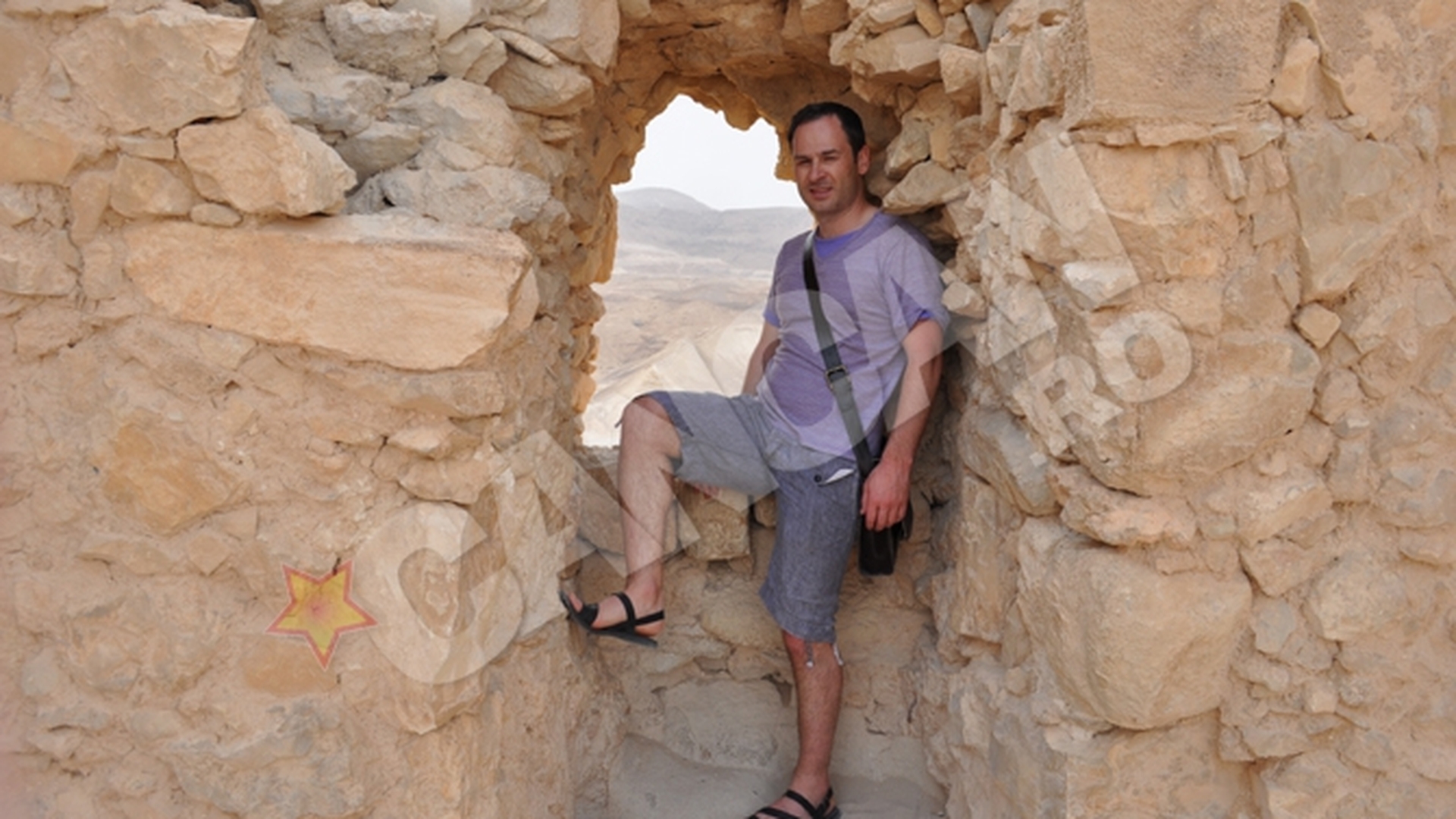 Ionut Negoita a petrecut Pastele in Israel, cu surorile si cumnatii sai