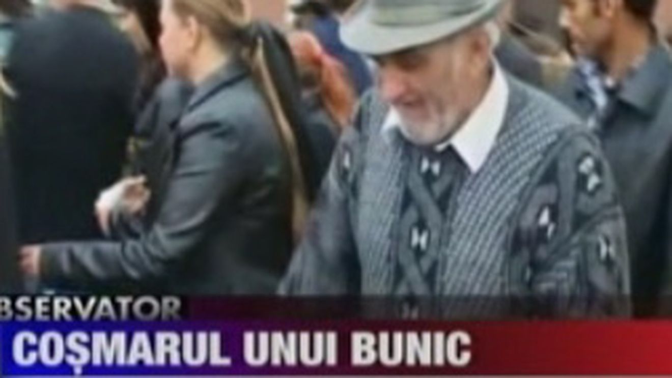 VIDEO Si-a ucis nepotica de doi ani si jumatate din greseala, cand taia lemne!