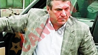 Victor Becali iese la atac