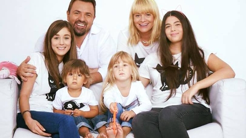 L-am pozat pe Horia Brenciu la mare. Ei l-au îmblânzit pe durul de la X Factor!