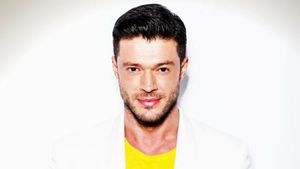 "Prea patratos ai ajuns, esti prea exagerat" Victor Slav a uimit pe toata lumea cu trupul sau lucrat la sala! Cum arata acum