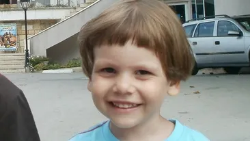 Mesajul dureros al părintilor lui Ionut, la două luni de la moartea copilului lor. Isi plâng copilul in fiecare zi