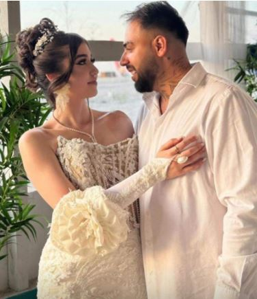 Actorul și tânăra pozau fericiți pe internet, așa ca nimeni nu s-ar fi așteptat la asemenea derapaj din partea lui