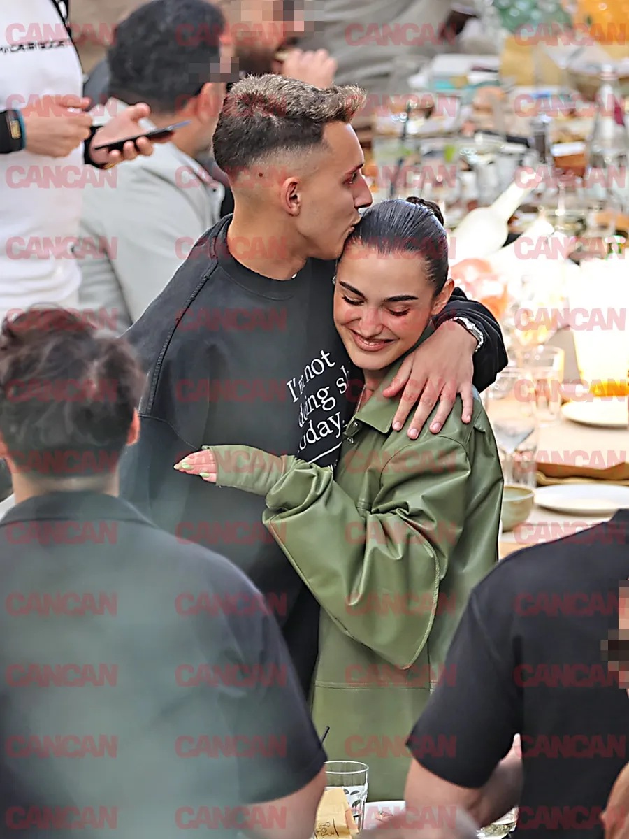 Alexia Eram și iubitul în tandrețuri