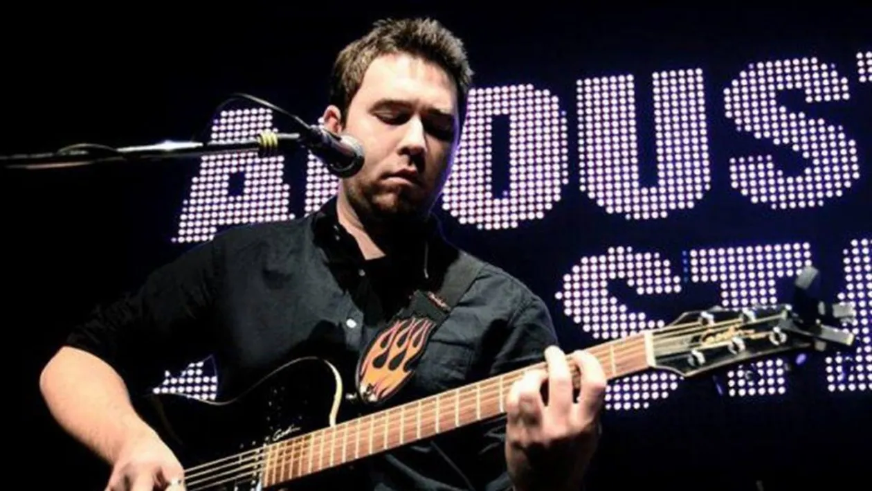 3 ani de la Colectiv. Ce face Andrei Găluț, solistul trupei Goodbye to Gravity