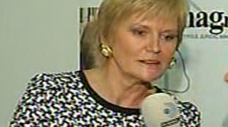 Monica Tatoiu: "Ma simt femeie de fiecare data cand il vad pe fiul meu ca vine cu gagici acasa"