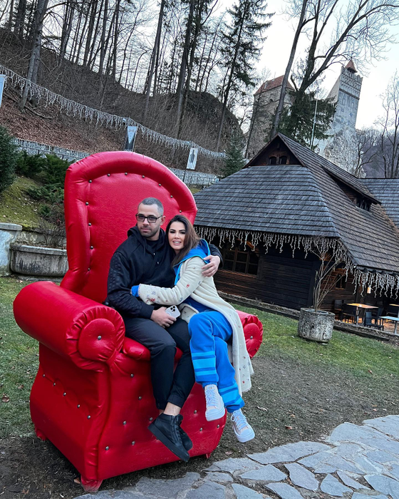 Alex Ashraf, primele declarații despre așa zisa despărțire de Oana Zăvoranu  (Foto: Facebook)