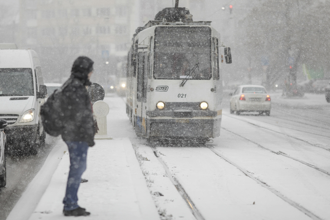 A nins ca în poveşti în Bucureşti! Cum arăta Capitala la primele ore ale dimineţii