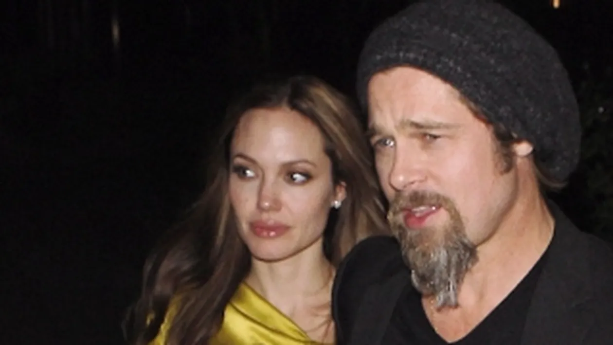 Angelina Jolie l-a convins pe Brad Pitt sa-si faca lifting!