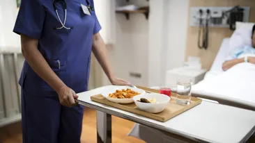 Probleme mari pentru spitalele din România. Pacienții ar putea primi mai puțină mâncare