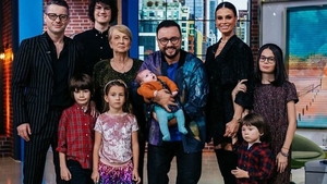 Mama-eroină, obicei "bizărel" nocturn! Cu câți dintre cei 6 copii ai ei doarme Anca Serea în același pat