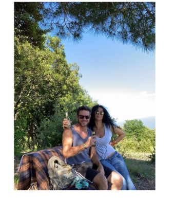 S-a despărțit sau nu Mihaela Rădulescu de Felix Baumgartner ? Vedeta dă cărțile pe față 