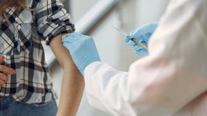 Aproape 63.000 de persoane vaccinate în România, în ultimele 24 de ore. Câte reacții adverse au fost raportate