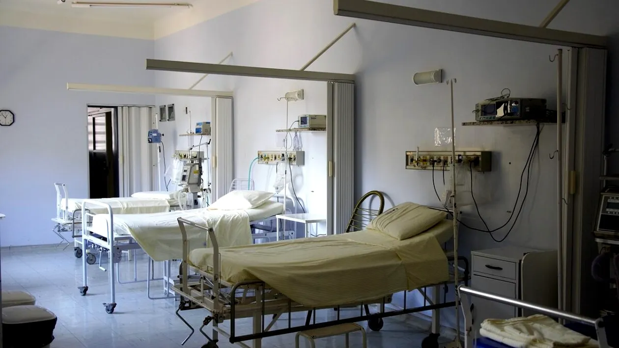 Un român de 50 de ani a fost internat într-un spital din Italia. Ireal ce a putut să facă noaptea, în salon, la doar câteva ore