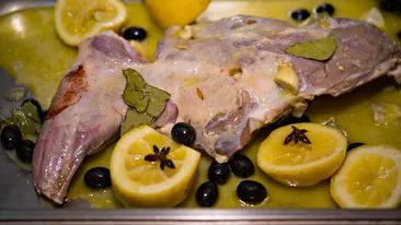 Baiț pentru miel. Cum să marinezi carnea ca să fie fragedă