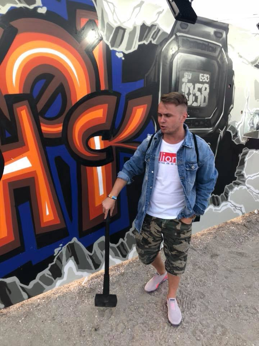 Codin Maticiuc a dat de pământ cu Răzvan Botezatu: ”Produc o emisiune în online de wrestling în ciocolată”