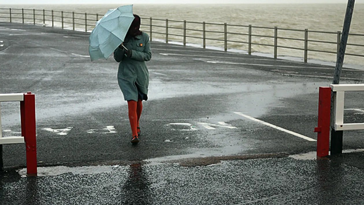 Atentie, se strica vremea in toata tara!