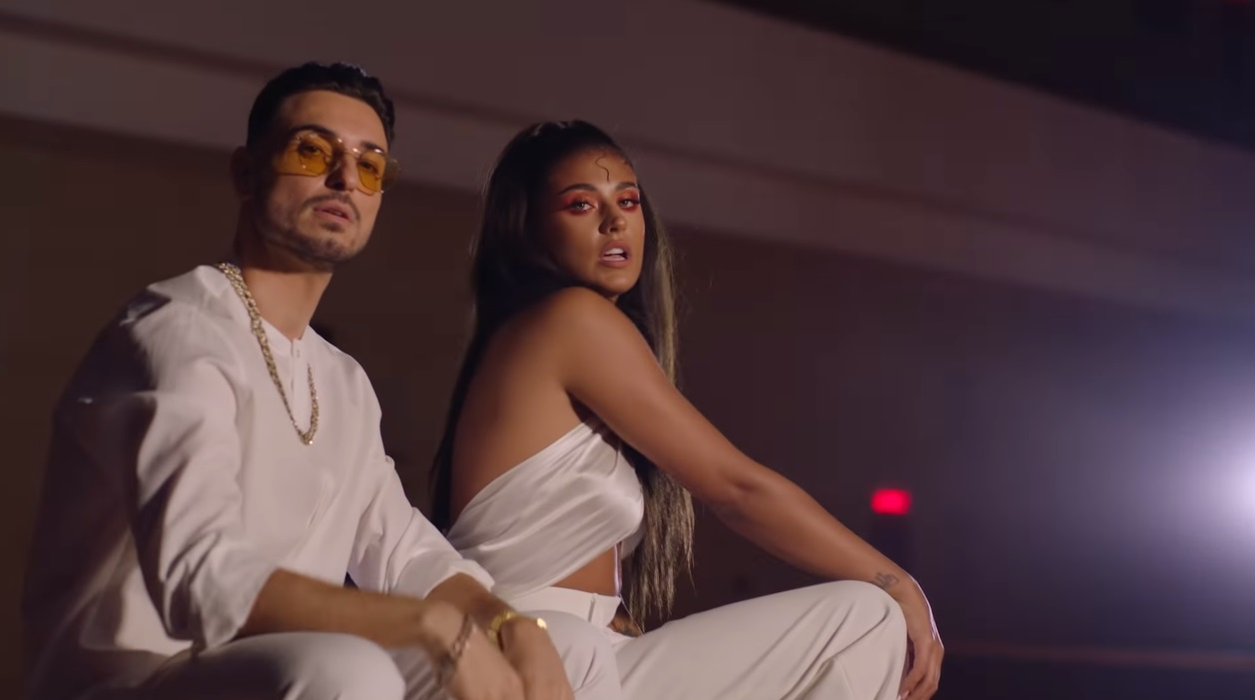 Antonia, apariție provocatoare în cel mai nou clip, lansat în colaborare cu Faydee! Versurile melodiei “Trika Trika” îți dau un vibe pozitiv