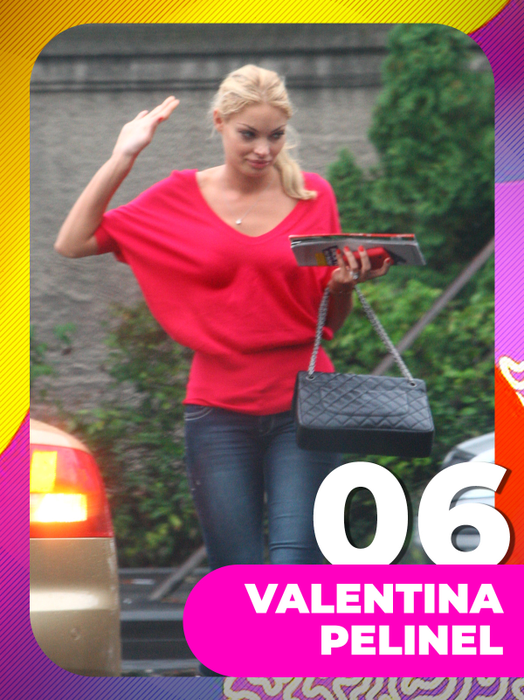 TOP 30 fete-sexy chiar şi atunci când afară plouă. Monica Gabor, Anna Lesko şi Bianca Drăguşanu s-au udat… la propriu!