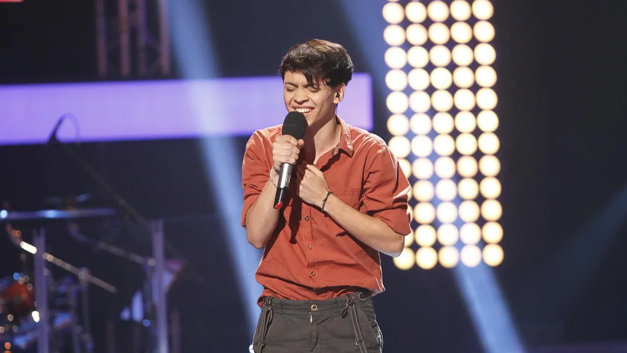 Se incing spiritele la Vocea Romaniei. Sustinatorii lui Tibi Scobiola si ai lui Robert Reamzy s-au contrat in declaratii dure!