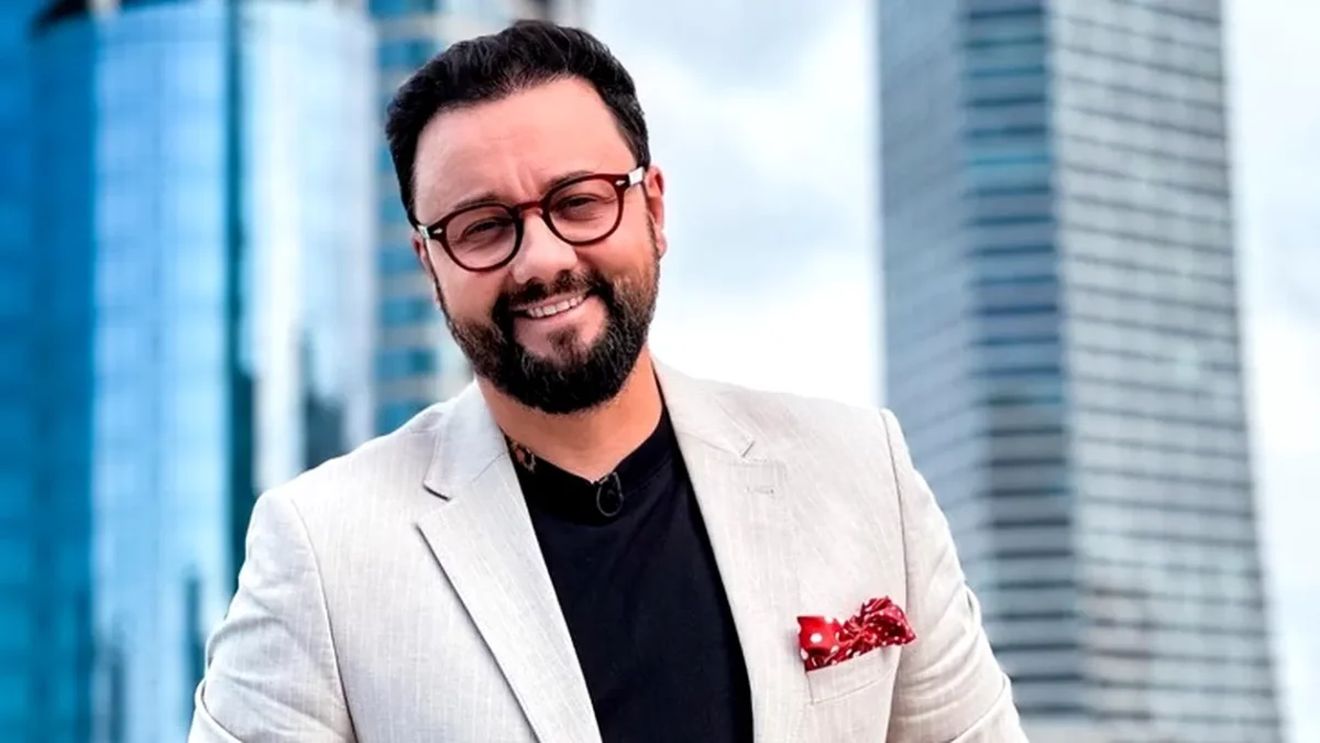 Protevistul Cătălin Măruță, între două femei superbe. Cu cine a fost filmat soțul Andrei