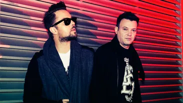 Fly Project şi Axinte, scandal mare pe bani: „Nu suntem în Evul Mediu să te bat!” Artiştii îl dau în judecată pentru o ţeapă de 11.000 de euro