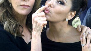 Surprinsa intr-o ipostaza jenanta pe platourile de filmare! Ce iti scotea din nas, Eva Longoria?