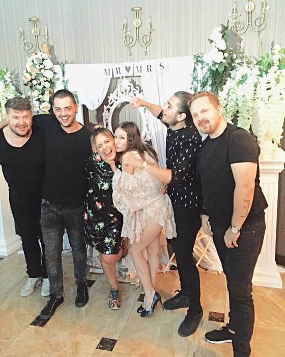 Ce s-a ales de veverițele lui Cătălin Măruță după ce au fost concediate de la Pro TV. Cum arată Alina și Mădălina acum și ce au ajuns să facă pentru bani