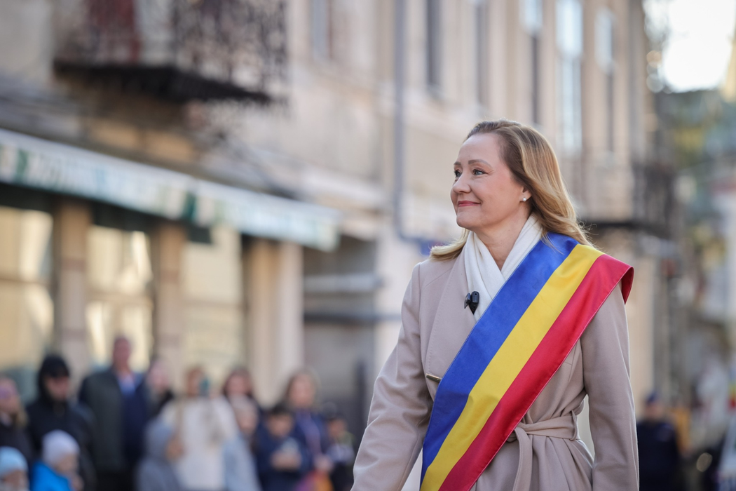 Elena Lasconi, derapaj nervos la adresa colegilor de partid, după ce i s-a cerut să facă un pas în spate: „Nu plec nicăieri”