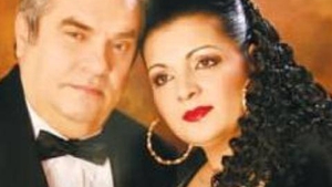 Cornelia Catanga, trece prin momente crunte! Artista vorbeşte cu mama moartă în urmă cu 25 de ani: ”De atunci, nu am pus nimic în gură!”