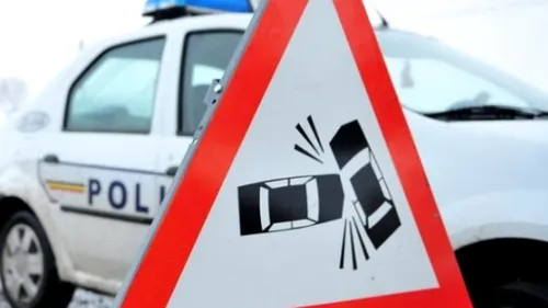Accident mortal în Dolj, după ce un șofer a lovit un cap de pod și s-a rostogolit cu mașina 40 de metri