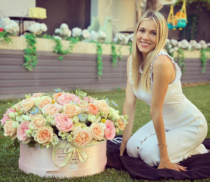 Andreea Ibacka, surprinsă în poziții HOT pe placa de surf! Gestul făcut de Cabral în timp ce soția lui avea un costum de baie decoltat