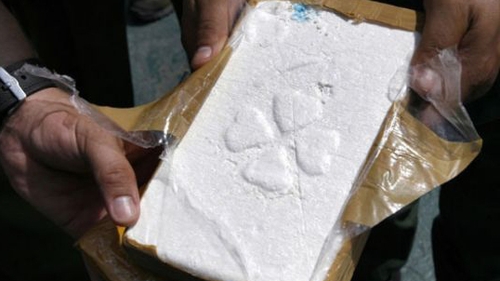 Un român a fost condamnat în Franţa pentru că a încercat să transporte 33 de kilograme de cocaină