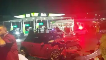 Un șofer care a vrut să se sinucidă a provocat un accident grav în Capitală: 5 victime