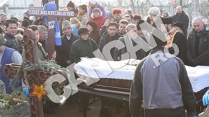 Familia regretatului Toni Tecuceanu este revoltata! Procesul impotriva "Institului Matei Bals" a fost amanat pentru mai mult de un an!