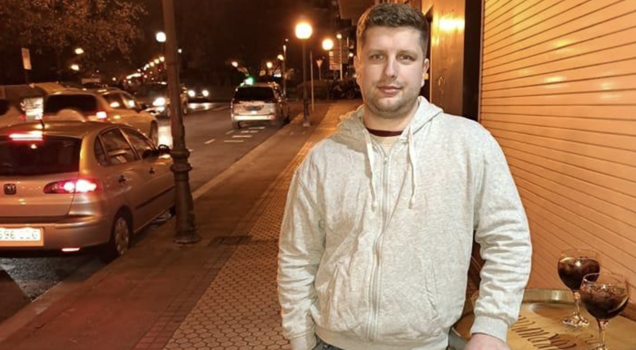 Ionuț și Mădălina, doi soți din Dâmbovița, au murit într-un accident rutier cumplit. TIR-ul în care se aflau a luat foc