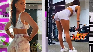 Diana Gureșoaie a înnebunit toată sala cu pozițiile ei! Șatena face antrenamente draconice pentru un corp mega-sexy