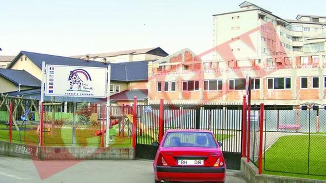 A amenintat cu pistolul de jucarie copiii de la gradinita