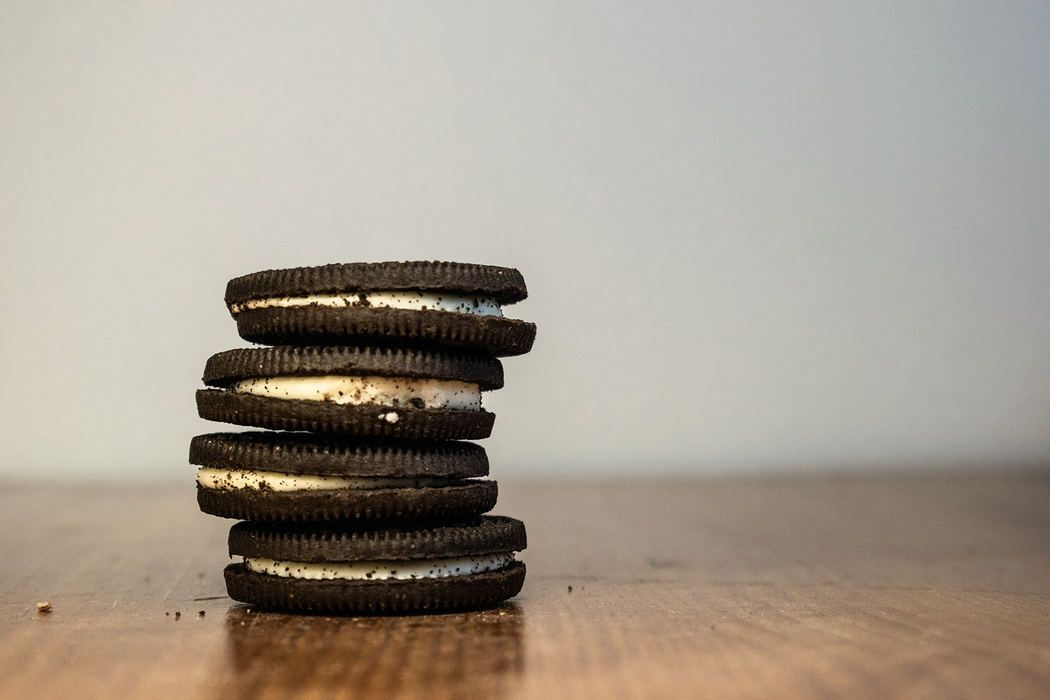 Biscuiți cu cremă, o „bombă” clorică pentru organism (sursă foto: pixabay)
