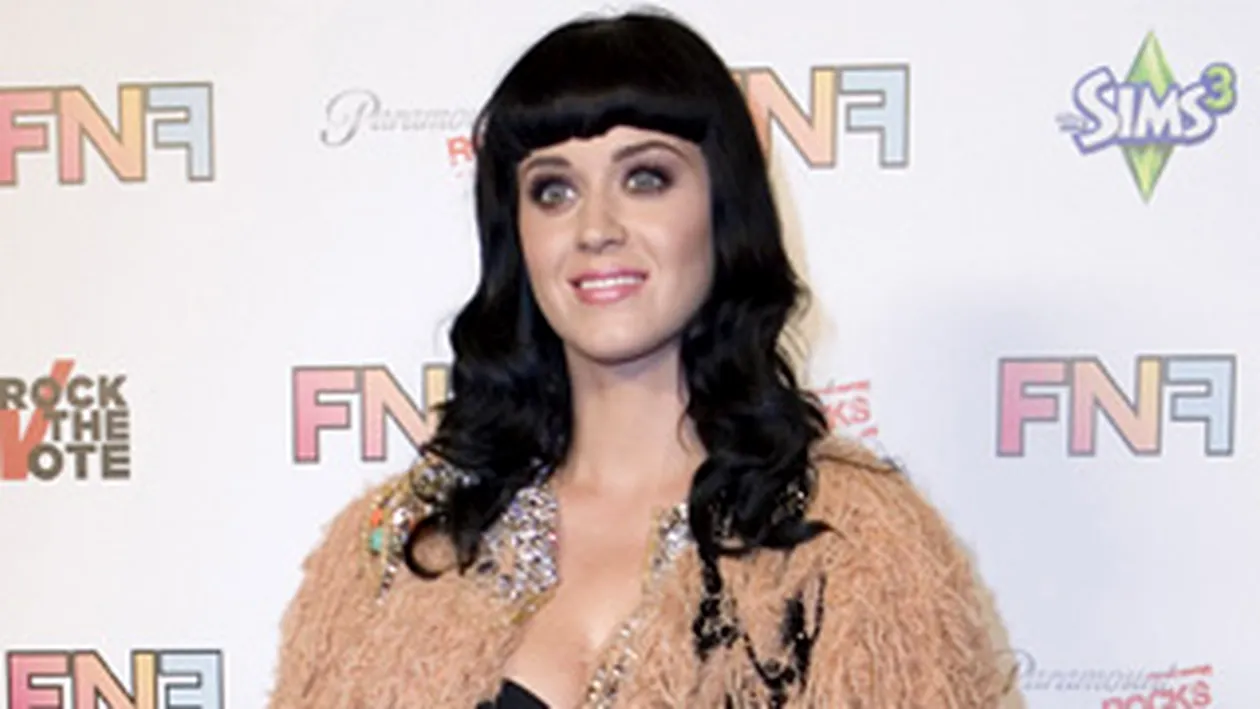 Katy Perry nu are nimic impotriva barbatilor care dau vanturi!