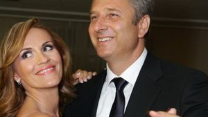 Gabriela Firea, la nunta unui cunoscut fotbalist! Ce ţinută a ales pentru eveniment