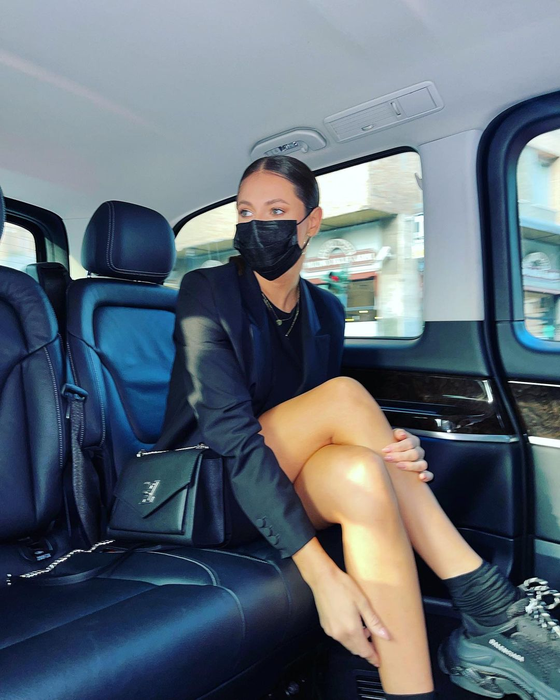 Raluka, dezvăluiri complete despre operația de diabet de tip 2 a mamei sale. Jurata de la SuperStar a filmat totul, în spitalul din Turcia!