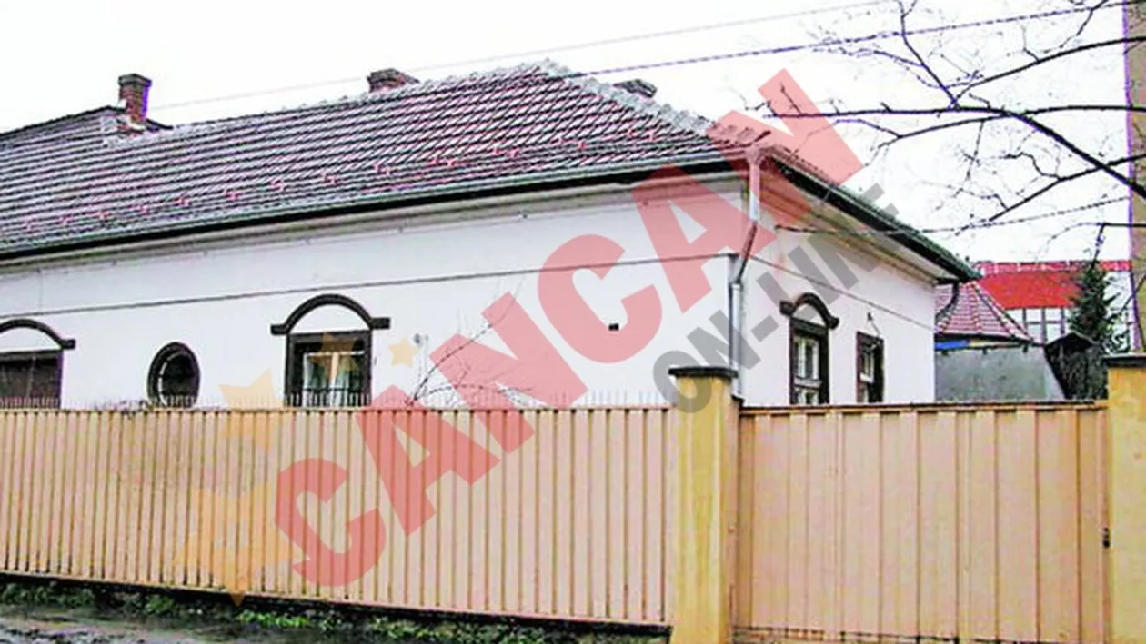 Maicuta amenintata cu arma si jefuita