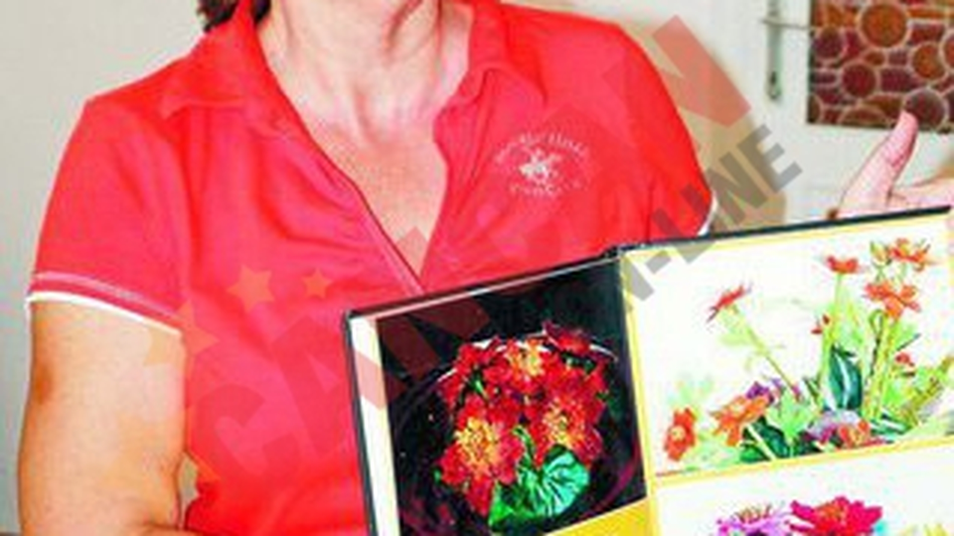 A inventat "florile Swarovski"